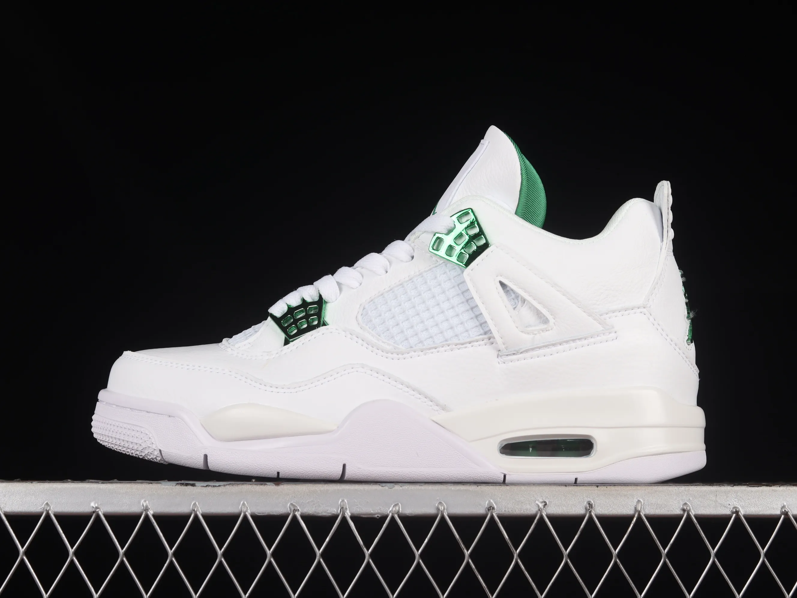 All Categories Air Jordan Jordan Series Basketball Shoes Air Jordan 4 Air Jordan 4 "Pine Green" AJ4 Joe 4 White Green First Layer Authentic Standard CT8527-113
